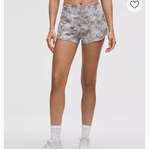 Lululemon Athletica Pink/Purple Camo Hotty Hot High-Rise Lined Shorts